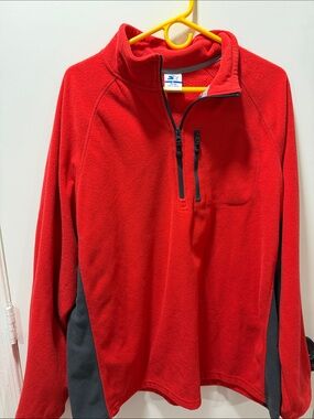 STARTER Red Half-Zip Fleece with Black Panels
